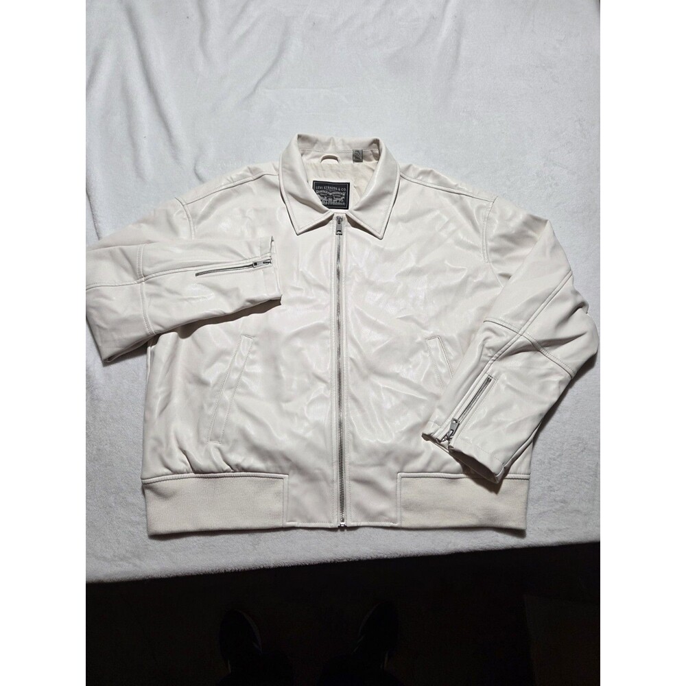 Levi's Women’s Faux Leather Jacket Size XXL Cream Oyster Off White Color Zipper